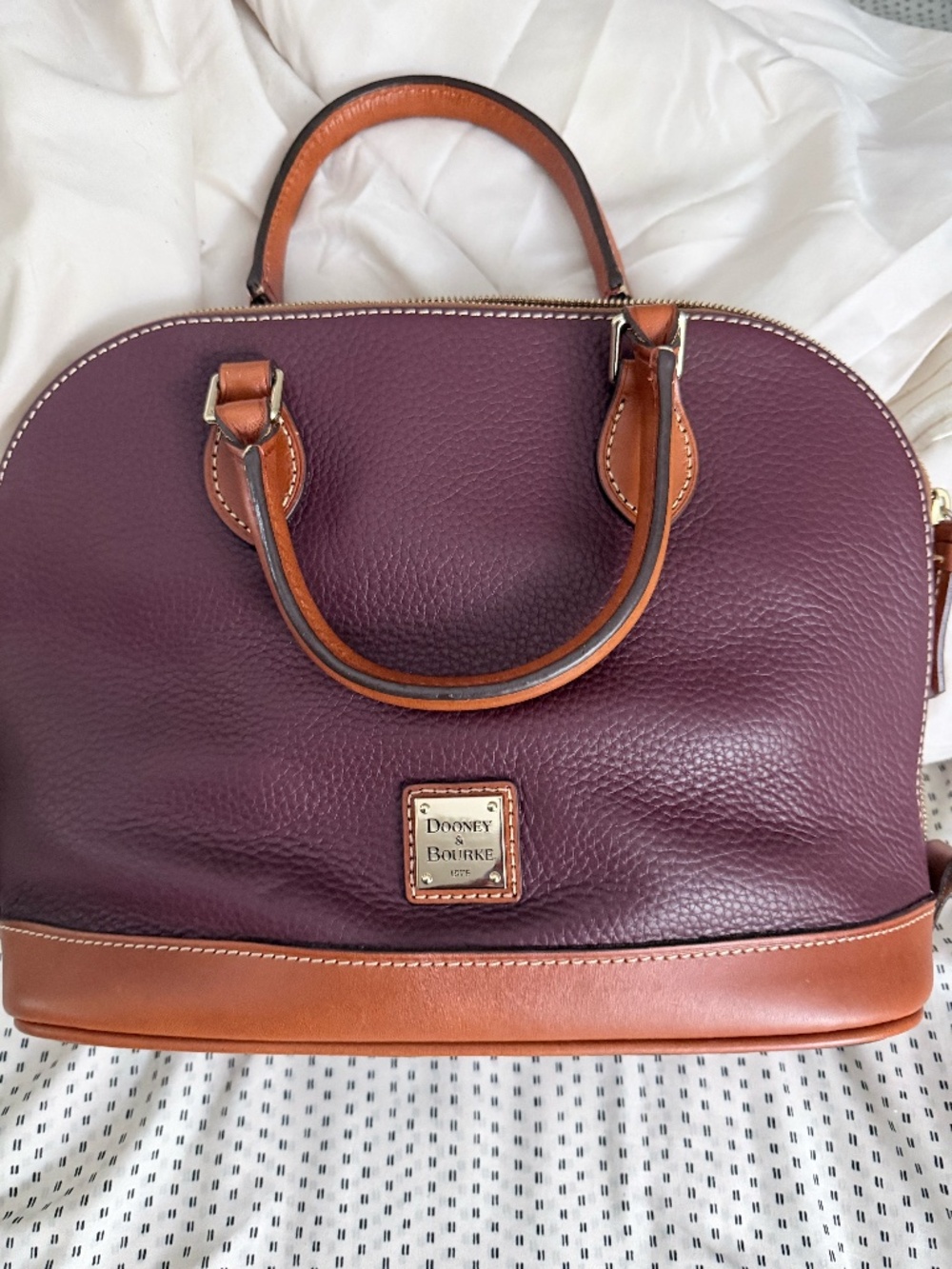 Dooney and Bourke Pebble Handbag